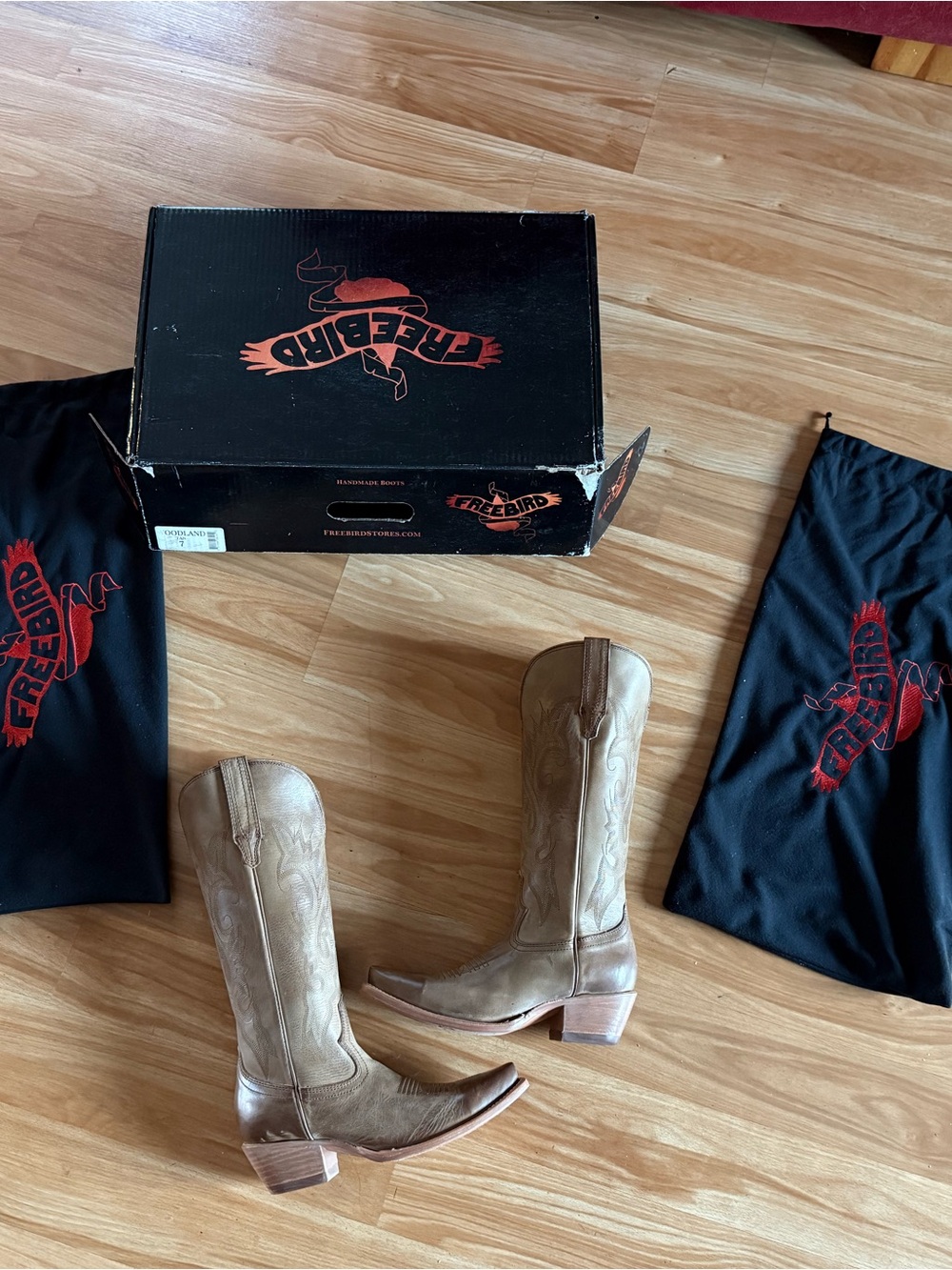 Beautiful New Freebird Woodland Cowboy Boots - Tan - Sz 7